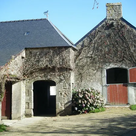 Les Du Manoir De Kerhel